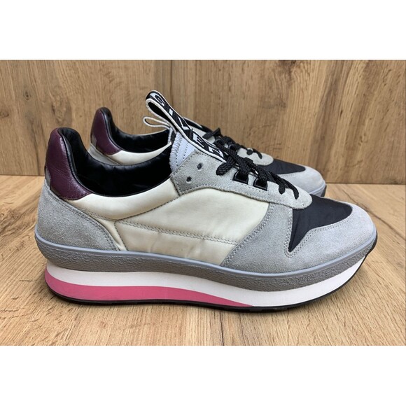 Givenchy TR3 Runner Logo Strap Sneakers Men’s EU 43 US 10 Made In Italy Designer main image 11